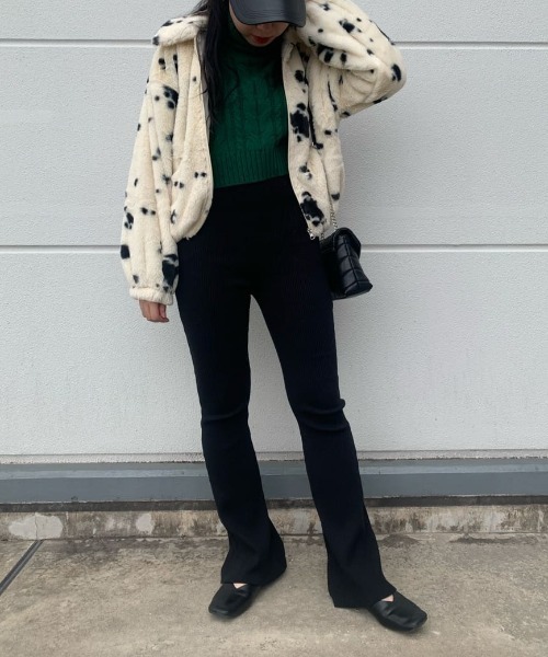 WEGO(ウィゴー)の「WEGO/ファーエリブルゾン(ブルゾン・レディース・ピンク/ブラック/マルチ/アニマル・SMALL/MEDIUM)」の11枚目の写真