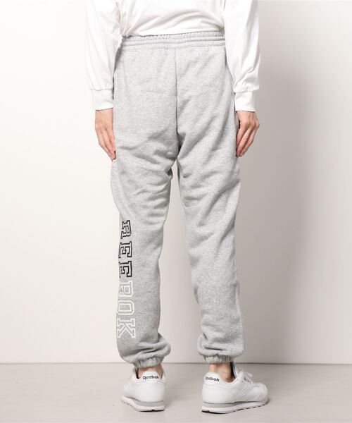 Reebok（リーボック）の「クラシックス バスケットボール スウェット パンツ / Classics Basketball Sweat Pants（スウェットパンツ・メンズ・ヘザーグレー/ブラック・SMALL/MEDIUM/LARGE/XXX-LARGE/XX-LARGE/X-LARGE）」の15枚目の写真