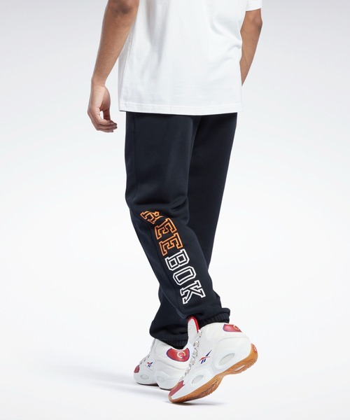Reebok（リーボック）の「クラシックス バスケットボール スウェット パンツ / Classics Basketball Sweat Pants（スウェットパンツ・メンズ・ヘザーグレー/ブラック・SMALL/MEDIUM/LARGE/XXX-LARGE/XX-LARGE/X-LARGE）」の3枚目の写真