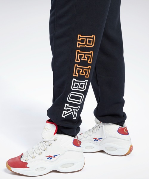 Reebok（リーボック）の「クラシックス バスケットボール スウェット パンツ / Classics Basketball Sweat Pants（スウェットパンツ・メンズ・ヘザーグレー/ブラック・SMALL/MEDIUM/LARGE/XXX-LARGE/XX-LARGE/X-LARGE）」の5枚目の写真