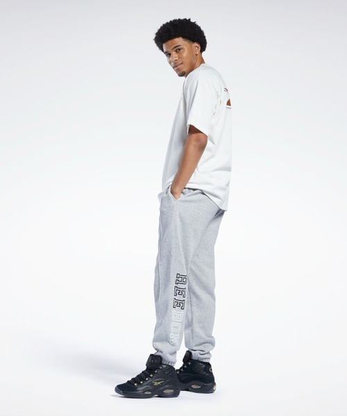 Reebok（リーボック）の「クラシックス バスケットボール スウェット パンツ / Classics Basketball Sweat Pants（スウェットパンツ・メンズ・ヘザーグレー/ブラック・SMALL/MEDIUM/LARGE/XXX-LARGE/XX-LARGE/X-LARGE）」の10枚目の写真