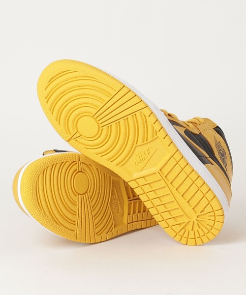 UNION(ユニオン)の「NIKE AIR JORDAN 1 RETRO HIGH OG(スニーカー・メンズ・ブラック×イエロー・26.5cm/27.5cm/27.0cm/26.0cm/28.0cm/28.5cm)」の4枚目の写真