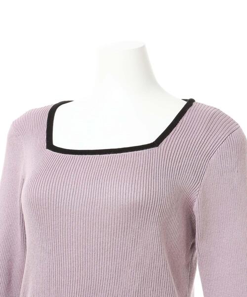 INGNI（イング）の「配色リブフリルスクエアネック／ニット（ニット/セーター・レディース・ブラック系その他2/ピンク系その他3/アイボリー系3/パープル系3・M）」の8枚目の写真