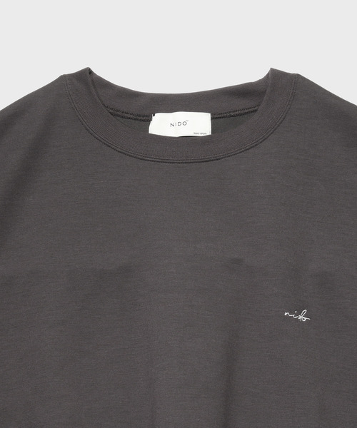 NIDO（ニド）の「ダンボールクルートレーナー（スウェット・メンズ・チャコールグレー/グレイッシュベージュ・M/L）」の19枚目の写真