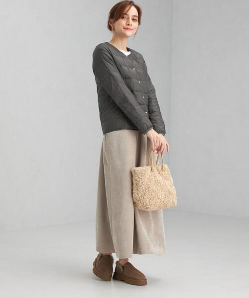 TAION(タイオン)の「<TAION (タイオン)> クルーネック ボタン インナー ダウン(ダウンジャケット/コート・レディース・ブラック/オリーブ/ダークグレー・S/M)」の8枚目の写真