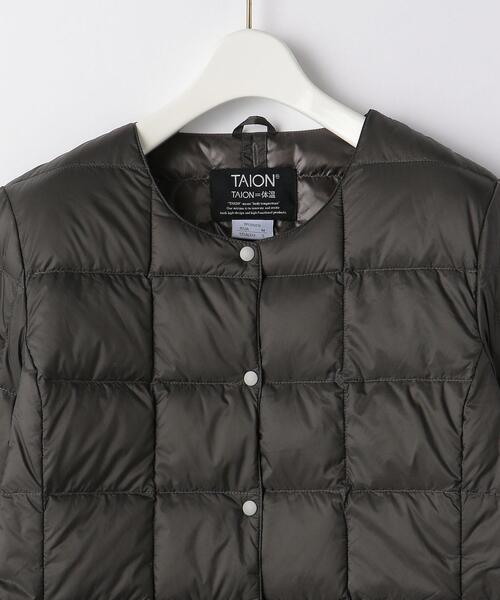 TAION(タイオン)の「<TAION (タイオン)> クルーネック ボタン インナー ダウン(ダウンジャケット/コート・レディース・ブラック/オリーブ/ダークグレー・S/M)」の14枚目の写真