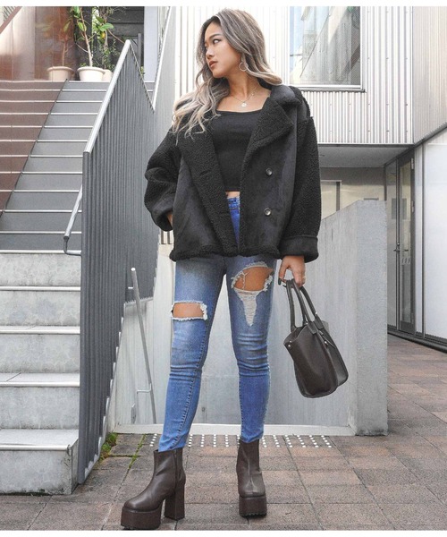 ANAP（アナップ）の「フェイクムートン袖ボアジャケット（その他アウター・レディース・ブラウン/ブラック/ライトベージュ・FREE）」の5枚目の写真