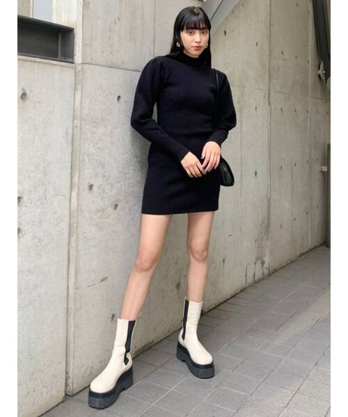 EMODA（エモダ）の「サイドゴアブーツ（ブーツ・レディース・アイボリー/ブラック・SMALL/MEDIUM/LARGE）」の14枚目の写真