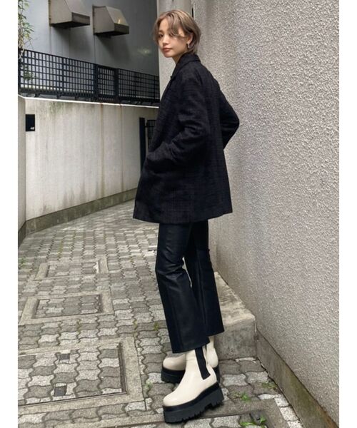 EMODA（エモダ）の「サイドゴアブーツ（ブーツ・レディース・アイボリー/ブラック・SMALL/MEDIUM/LARGE）」の15枚目の写真