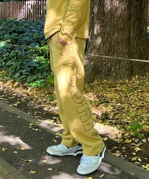 ビッグロゴチェーンステッチスウェットパンツ