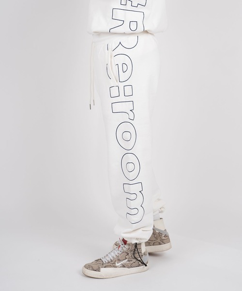 #Re:room（リルーム）の「ビッグロゴチェーンステッチスウェットパンツ（スウェットパンツ・メンズ・オフホワイト/ベージュ/イエロー/ライトブラック・SMALL/MEDIUM）」の6枚目の写真