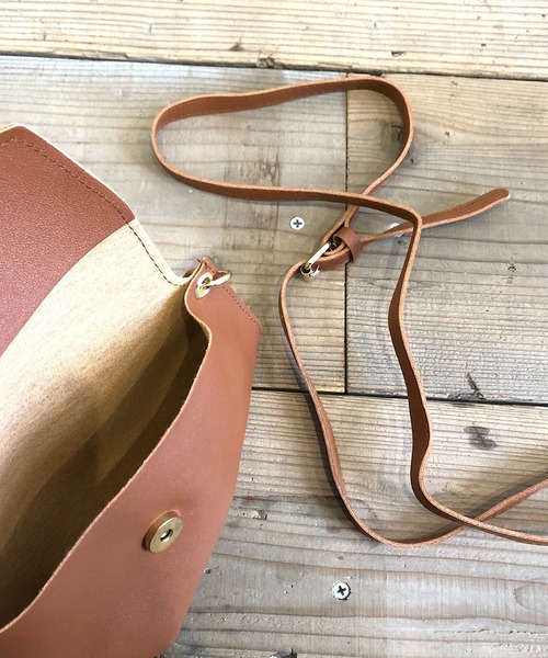 Kotoe（コトエ）の「2WAY フェイクレザー 変形 チェーン ミニ ショルダー ハンド バッグ（ハンドバッグ・レディース・ホワイト/ブラック/ブラウン・FREE）」の20枚目の写真