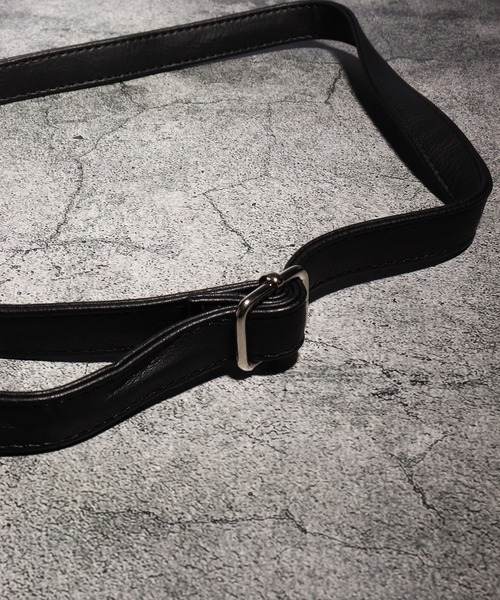 BLACK JACKALL CROWN(ブラックジャッカルクラウン)の「BLACK JACKALL CROWN スタッズ デコレーション 2WAY クラッチバッグ スクエアショルダー(クラッチバッグ・レディース・ブラック・FREE)」の22枚目の写真