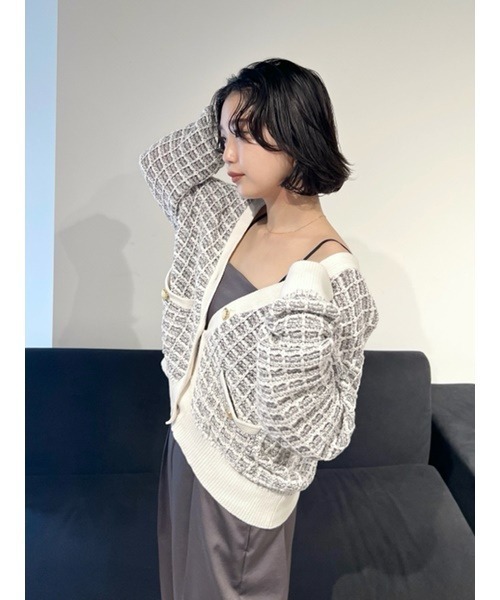 LILY BROWN（リリーブラウン）の「ツイードニットカーディガン（カーディガン/ボレロ・レディース・ホワイト/ブラック/グリーン・FREE）」の4枚目の写真