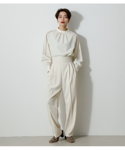 AZUL by moussy（アズールバイマウジー）の「PIPING DESIGN BLOUSE/パイピングデザインブラウス（シャツ/ブラウス・レディース・オフホワイト/ブラック・MEDIUM/SMALL）」の14枚目の写真