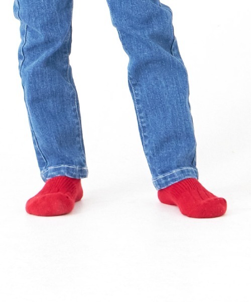 MAKE YOUR DAY（メイクユアデイ）の「ベーシック無地ソックス（ソックス/靴下・キッズ・ラベンダー/ライトグレー/パープル/イエロー/ブラック/マスタード/レッド/シルバーグレー・15 /18/24/21）」の17枚目の写真