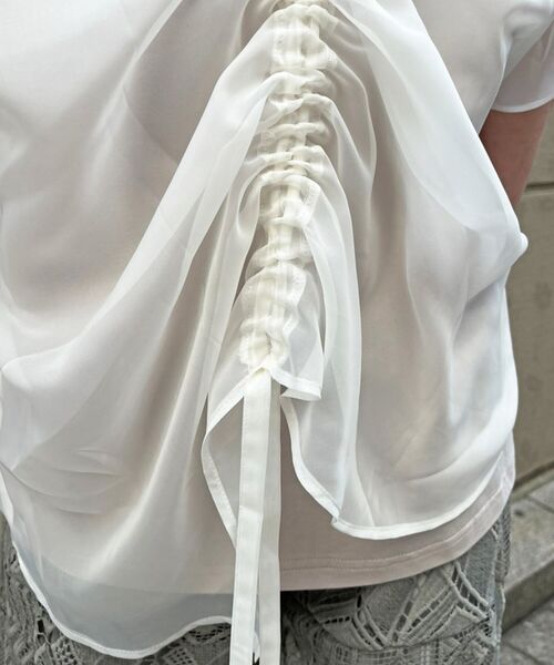 AULA AILA（アウラアイラ）の「AULA AILA（アウラ アイラ）別注ドロストリングレイヤードTシャツ（Tシャツ/カットソー・レディース・ホワイト/ブラック・FREE）」の16枚目の写真