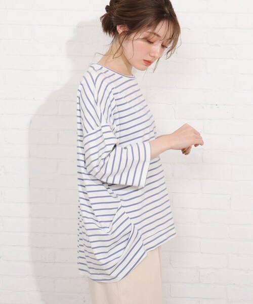 SHOO・LA・RUE(シューラルー)の「◆【SUPIMAコットン】脇タックデザインプルオーバー(Tシャツ/カットソー・レディース・ホワイト系/ブラック/サンドベージュ/ピンク系/ダークブラウン系2/ブルー系2・04/02/03)」の7枚目の写真