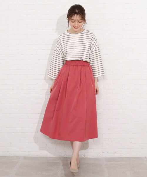 SHOO・LA・RUE(シューラルー)の「◆【SUPIMAコットン】脇タックデザインプルオーバー(Tシャツ/カットソー・レディース・ホワイト系/ブラック/サンドベージュ/ピンク系/ダークブラウン系2/ブルー系2・04/02/03)」の17枚目の写真