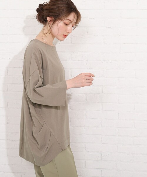 SHOO・LA・RUE(シューラルー)の「◆【SUPIMAコットン】脇タックデザインプルオーバー(Tシャツ/カットソー・レディース・ホワイト系/ブラック/サンドベージュ/ピンク系/ダークブラウン系2/ブルー系2・04/02/03)」の21枚目の写真