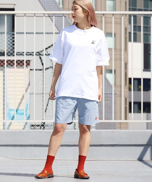 POLeR OUTDOOR STUFF（ポーラーアウトドアスタッフ）の「POLER/ポーラー SUMMIT RELAX FIT TEE 半袖Tシャツ（Tシャツ/カットソー・メンズ・ホワイト/ブラック/ベージュ・L/M/XL）」の7枚目の写真