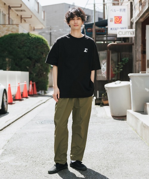 POLeR OUTDOOR STUFF（ポーラーアウトドアスタッフ）の「POLER/ポーラー SUMMIT RELAX FIT TEE 半袖Tシャツ（Tシャツ/カットソー・メンズ・ホワイト/ブラック/ベージュ・L/M/XL）」の8枚目の写真