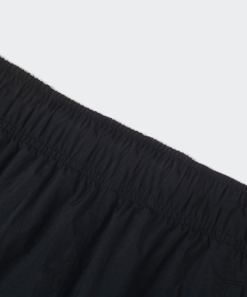 Reebok(リーボック)の「ブラックアイパッチ ウーブン ショーツ / BlackEye Patch Woven Shorts(その他パンツ・メンズ・ダークグリーン/ブラック・X-SMALL/X-LARGE/XX-LARGE/SMALL/MEDIUM/LARGE/XXX-LARGE)」の6枚目の写真
