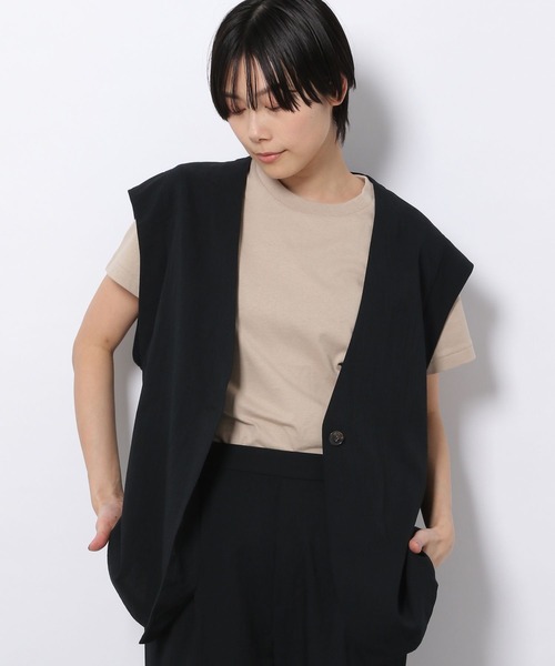 LAKOLE（ラコレ）の「ストレッチスラブミドルジレ[セットアップ対応] / 273137（ベスト・レディース・ブラック/ブラウン/ベージュ・SMALL/MEDIUM）」の4枚目の写真