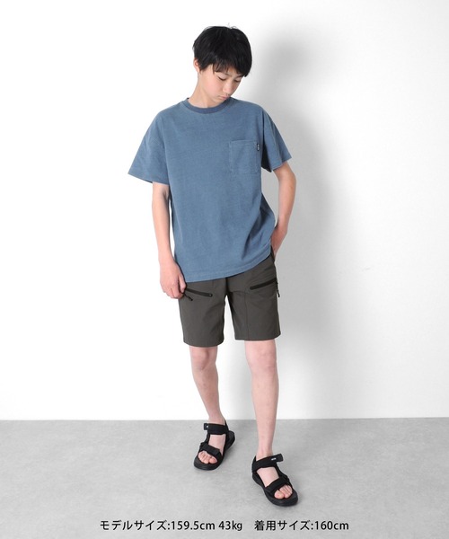 GLAZOS(グラソス)の「インディゴ天竺・ドロップショルダーポケット半袖Tシャツ【セットアップ対応】(Tシャツ/カットソー・キッズ・ライトブルー/ブルー・150cm/160cm/130cm/170cm/140cm)」の4枚目の写真