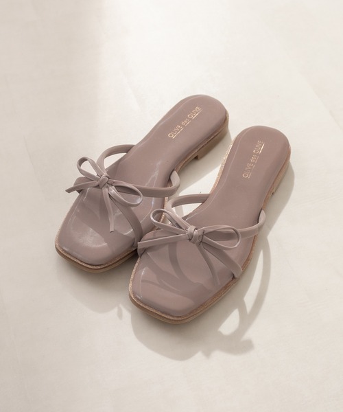 OLIVE des OLIVE(オリーブデオリーブ)の「【WEB限定カラー有】リボンチューブサンダル(サンダル・レディース・ブラック/オフホワイト/ミント/クリア/ダークベージュ・SMALL/MEDIUM/LARGE)」の3枚目の写真