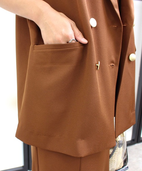 MLI'A(エムリア)の「金ボタンジレ(セットアップ対応)(ベスト・レディース・ブラック/ネイビー/アイボリー/ライトブラウン・M)」の15枚目の写真