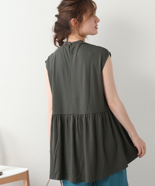 DRESKIP（ドレスキップ）の「◆ウエスト切替ギャザープルオーバー（Tシャツ/カットソー・レディース・オフホワイト/グレー系その他/ダークグリーン/ベージュ・02/03）」の21枚目の写真