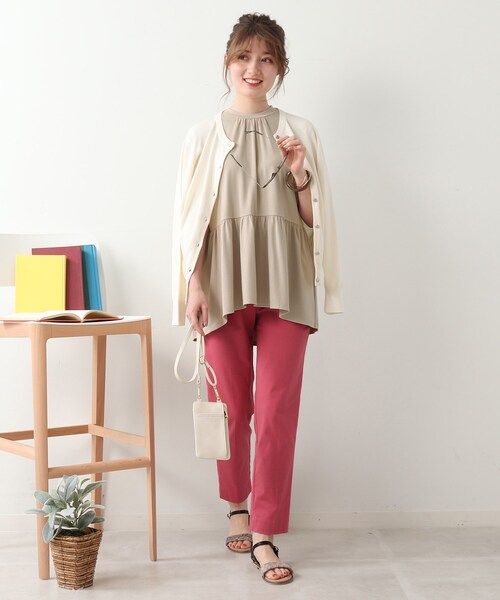 DRESKIP（ドレスキップ）の「◆ウエスト切替ギャザープルオーバー（Tシャツ/カットソー・レディース・オフホワイト/グレー系その他/ダークグリーン/ベージュ・02/03）」の22枚目の写真