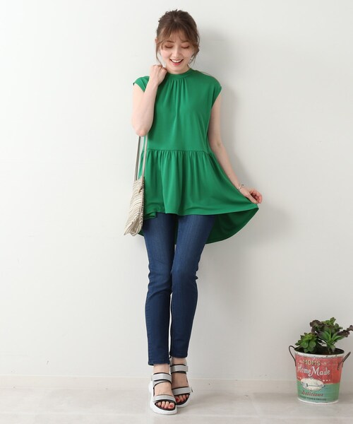 DRESKIP（ドレスキップ）の「◆ウエスト切替ギャザープルオーバー（Tシャツ/カットソー・レディース・オフホワイト/グレー系その他/ダークグリーン/ベージュ・02/03）」の9枚目の写真