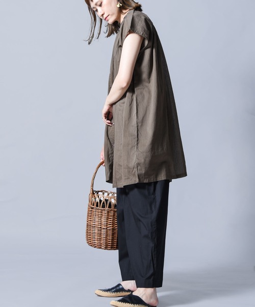 folka（フォルカ）の「【folka（フォルカ）】コクーンパンツ（チノパンツ・レディース・ライトグレー/ブラック/モカ・ONE SIZE）」の2枚目の写真