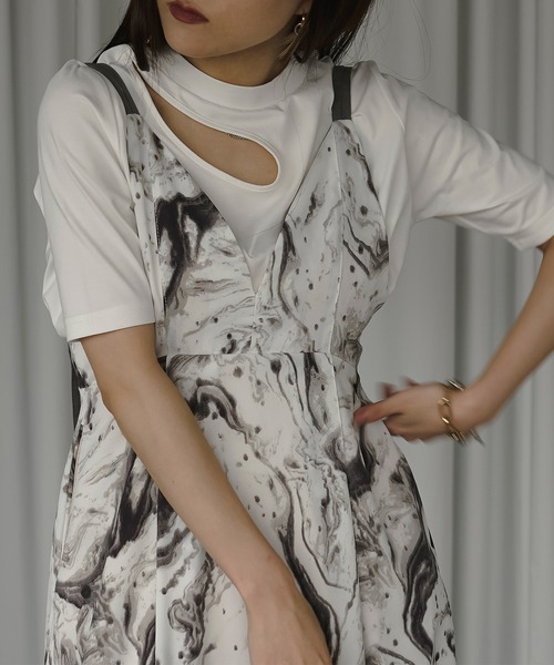 Ezick（エジック）の「コンマカットネックTEE（Tシャツ/カットソー・レディース・ライトホワイト/ブラック/グリーン・FREE）」の9枚目の写真