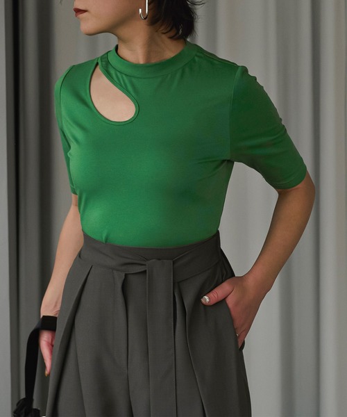 Ezick（エジック）の「コンマカットネックTEE（Tシャツ/カットソー・レディース・ライトホワイト/ブラック/グリーン・FREE）」の22枚目の写真