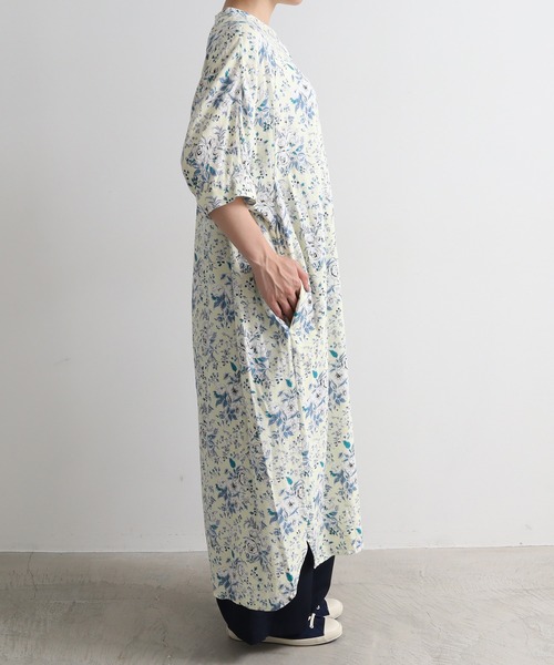 yuni（ユニ　）の「●Ramie/Linen nostalgic flower print  ワンピース（ワンピース・レディース・イエロー/ブラック・FREE）」の10枚目の写真