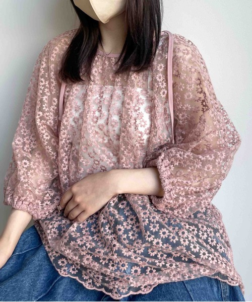 CPCM（シーピーシーエム）の「花柄チュールレースプルオーバー（シャツ/ブラウス・レディース・ブラック/アイボリー/ピンクベージュ・FREE）」の15枚目の写真