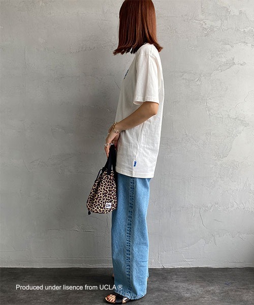 UCLA（ユーシーエルエー）の「【WEB限定】[UCLA/ユーシーエルエー] ワンポイント刺繍ロゴTシャツ（Tシャツ/カットソー・レディース・ホワイト/ネイビー/グリーン・M/L）」の6枚目の写真