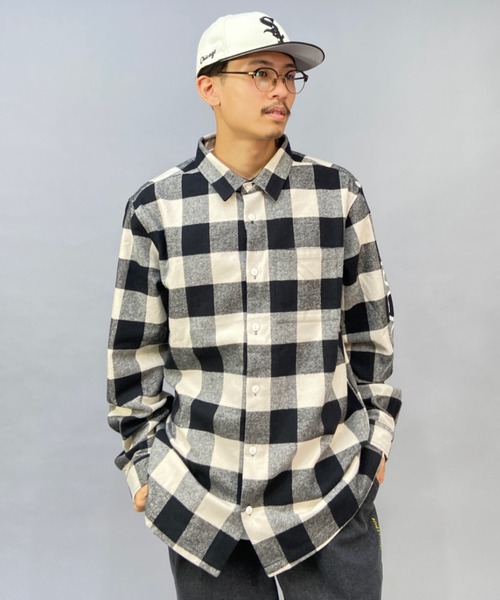 RVCA（ルーカ）の「RVCA/ルーカ チェック柄 バックプリントシャツ BC042-142（シャツ/ブラウス・メンズ・ホワイト/ブラック/グレー・S/M/L）」の11枚目の写真