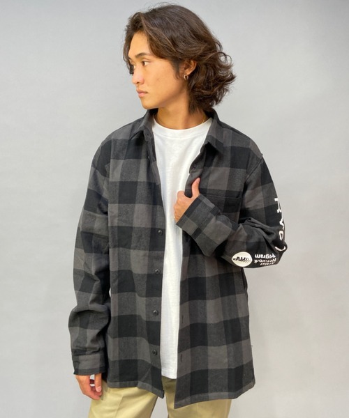 RVCA（ルーカ）の「RVCA/ルーカ チェック柄 バックプリントシャツ BC042-142（シャツ/ブラウス・メンズ・ホワイト/ブラック/グレー・S/M/L）」の17枚目の写真