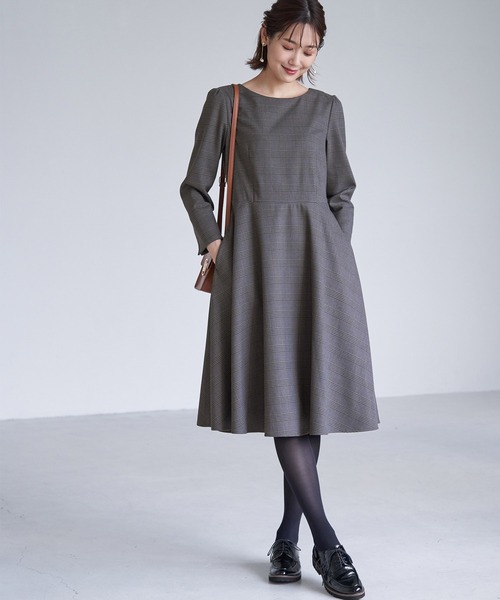 ROPE' PICNIC（ロペピクニック）の「ラナテックフィット＆フレアワンピース（ワンピース・レディース・グレー/ブラウン/ネイビー・38/40）」の16枚目の写真