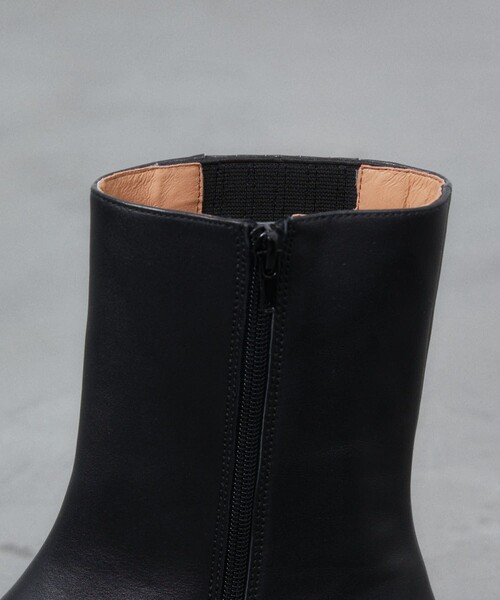 Firsthand（ファーストハンド）の「ATELIER BRUGGE/アトリエブルージュ レザー サイドゴア ショートブーツ（ブーツ・レディース・ブラック・S/M/L）」の12枚目の写真