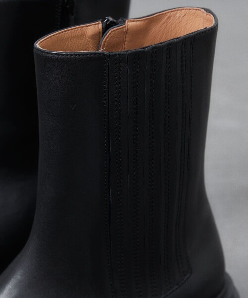 Firsthand（ファーストハンド）の「ATELIER BRUGGE/アトリエブルージュ レザー サイドゴア ショートブーツ（ブーツ・レディース・ブラック・S/M/L）」の15枚目の写真