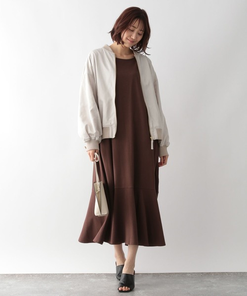 GLOBAL WORK(グローバルワーク)の「軽やか撥水MA-1/295888(MA-1・レディース・アイボリー/ブラック/モカ・MEDIUM/LARGE)」の11枚目の写真