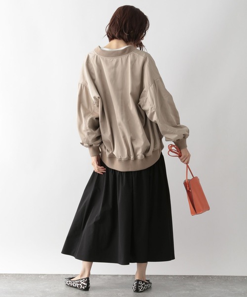 GLOBAL WORK(グローバルワーク)の「軽やか撥水MA-1/295888(MA-1・レディース・アイボリー/ブラック/モカ・MEDIUM/LARGE)」の16枚目の写真