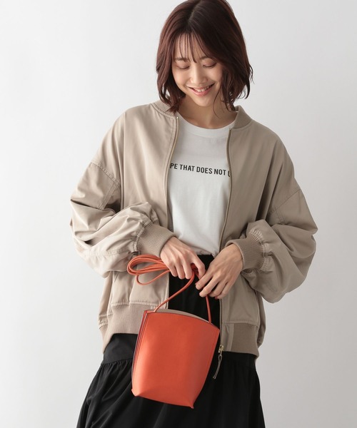 GLOBAL WORK(グローバルワーク)の「軽やか撥水MA-1/295888(MA-1・レディース・アイボリー/ブラック/モカ・MEDIUM/LARGE)」の13枚目の写真