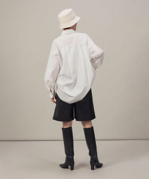 NOLLEY’S Sophi（ノーリーズソフィ）の「フェイクレザーショートパンツ（その他パンツ・レディース・ブラウン/ブラック・38/36）」の14枚目の写真