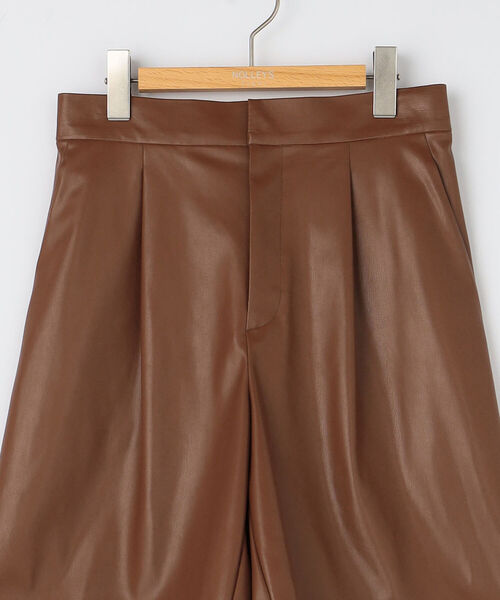 NOLLEY’S Sophi（ノーリーズソフィ）の「フェイクレザーショートパンツ（その他パンツ・レディース・ブラウン/ブラック・38/36）」の17枚目の写真